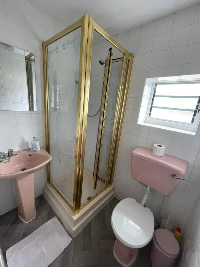 בלקפול Galaxy Hotel מראה חיצוני תמונה