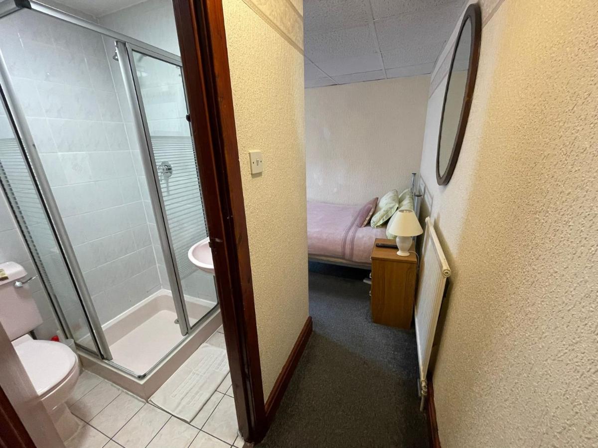 בלקפול Galaxy Hotel מראה חיצוני תמונה